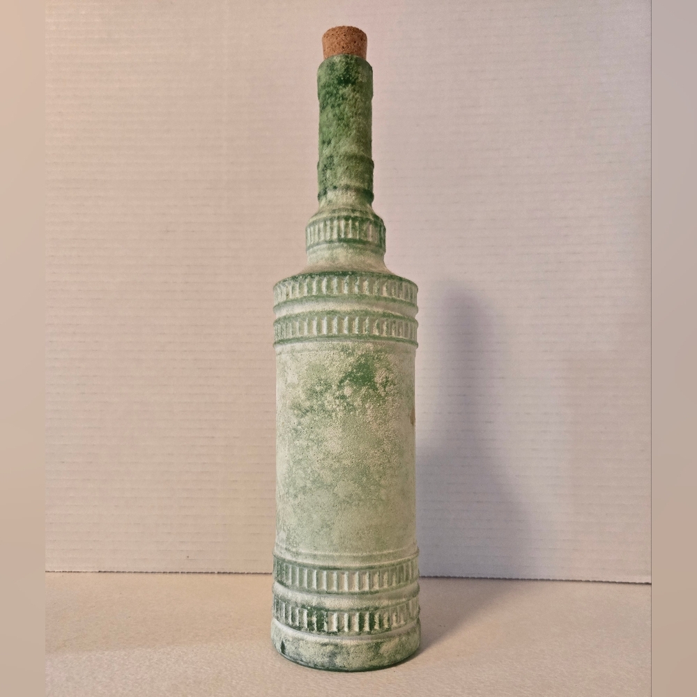 LARGE THICK GREEN GLASS BOTTLE CRYSTALIZED LOOK CORK VTG